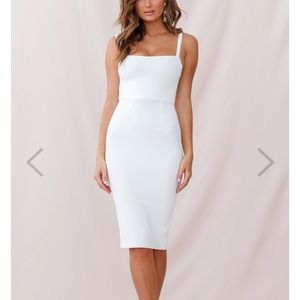 Selfie Leslie white midi dress